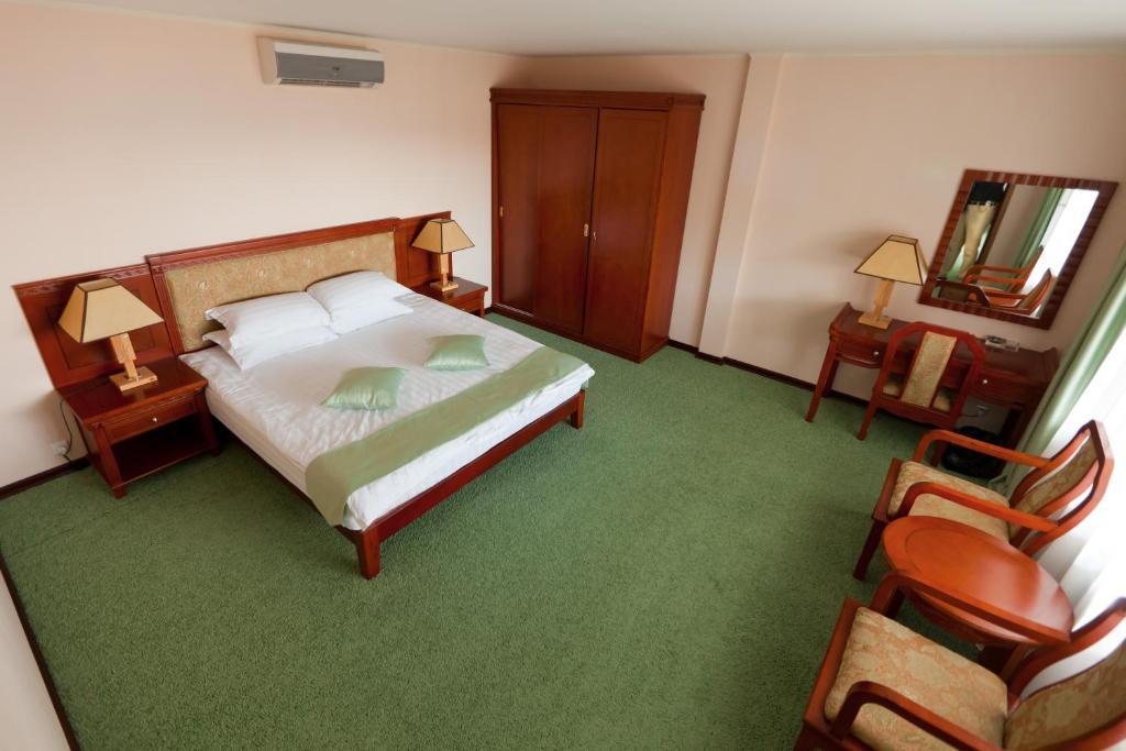 Morelux Boutique Hotel Kapchagay Værelse billede