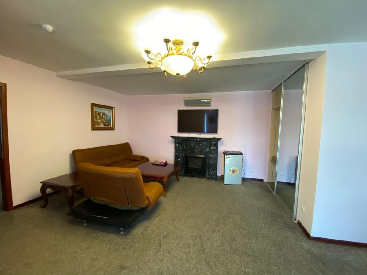 Morelux Boutique Hotel Kapchagay Eksteriør billede