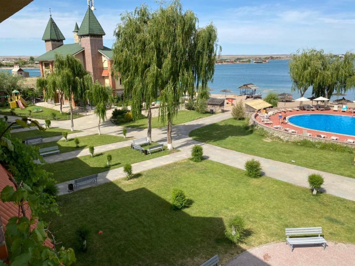 Morelux Boutique Hotel Kapchagay Eksteriør billede