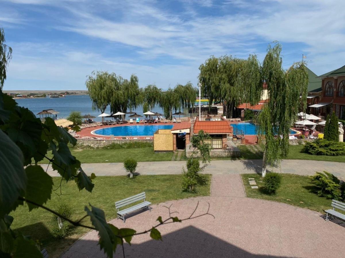 Morelux Boutique Hotel Kapchagay Eksteriør billede